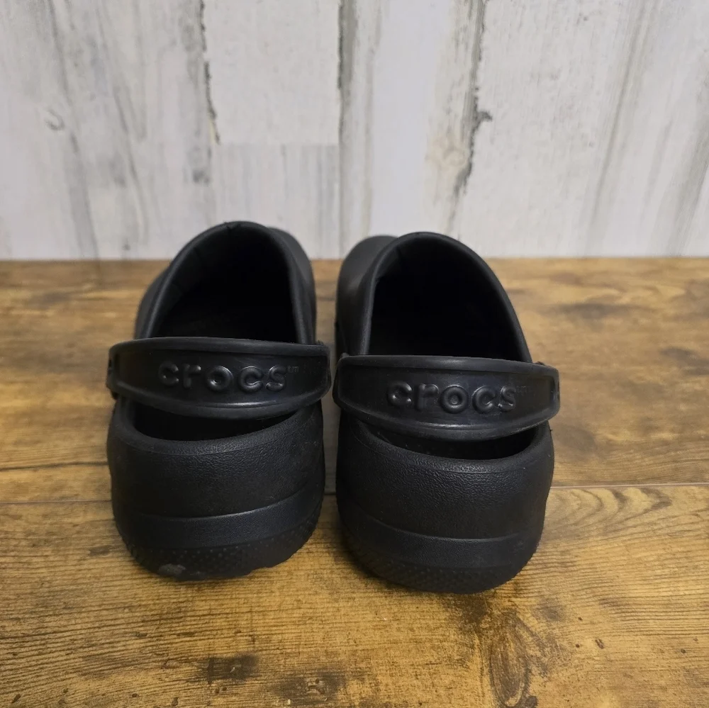 Crocs Classic Black shoes mens size 8 women's size 10